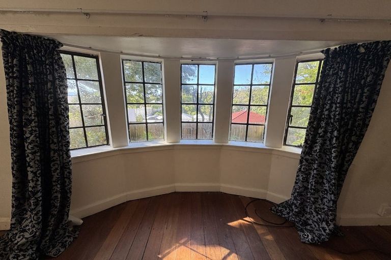 Photo of property in 4 Barton Terrace, Thorndon, Wellington, 6011