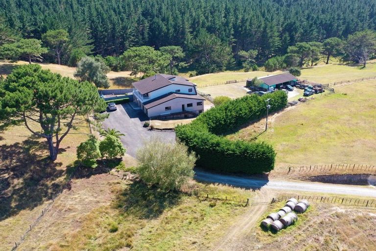 Photo of property in Babylon Coast Road, Parore, Dargaville, 0373