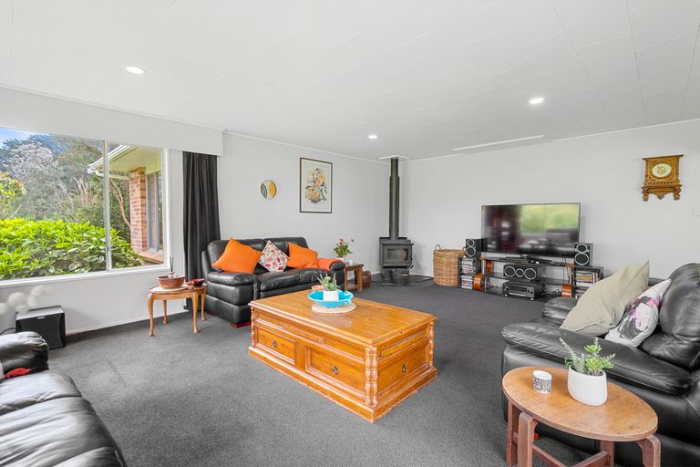 Photo of property in 620 Western Lake Road, Western Lake, Featherston, 5773