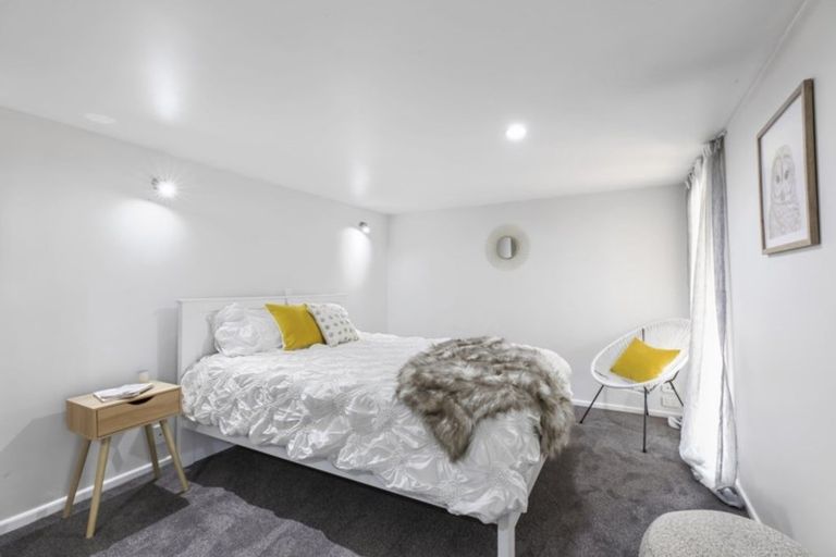 Photo of property in 26 Cedar Terrace, Stanmore Bay, Whangaparaoa, 0932