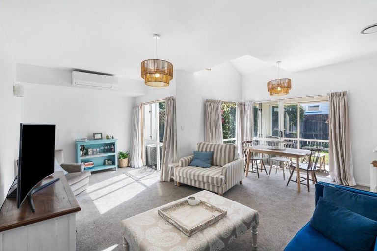 Photo of property in 2/32 Rose Street, Somerfield, Christchurch, 8024