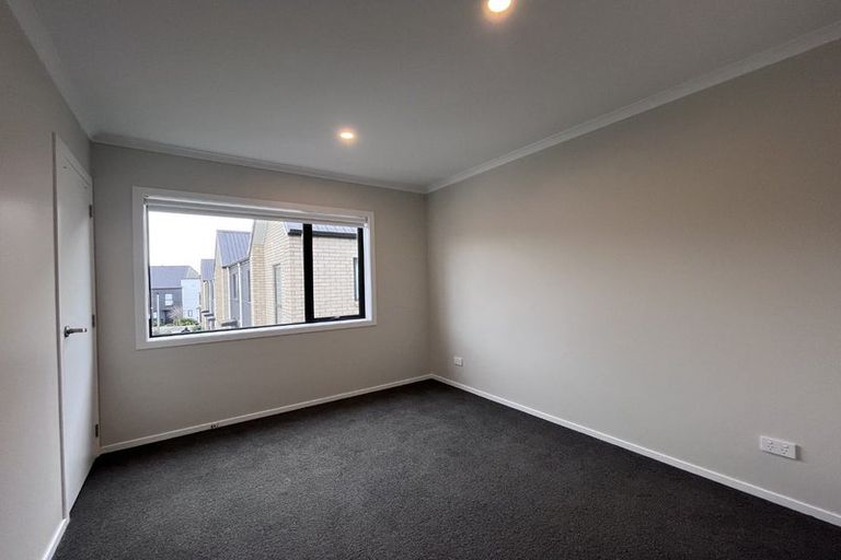 Photo of property in 11/125b Metcalfe Road, Ranui, Auckland, 0612