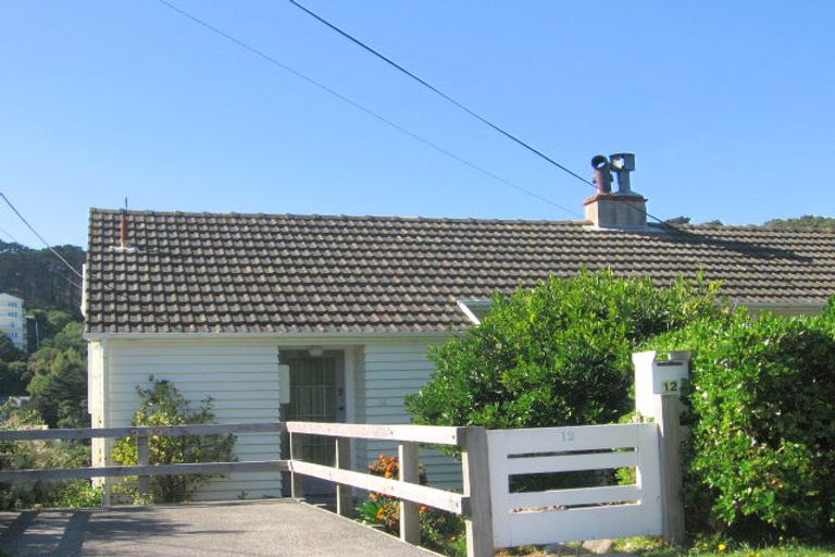 Photo of property in 10 Leveson Street, Strathmore Park, Wellington, 6022