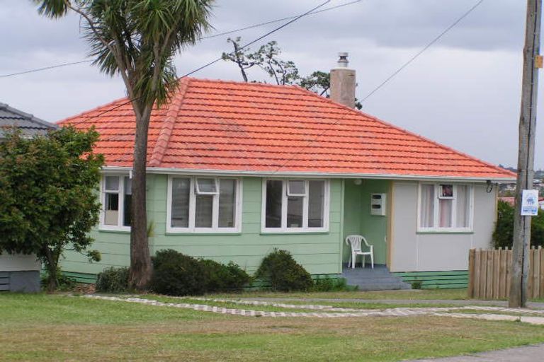 Photo of property in 24 Marsden Street, Hauraki, Auckland, 0622