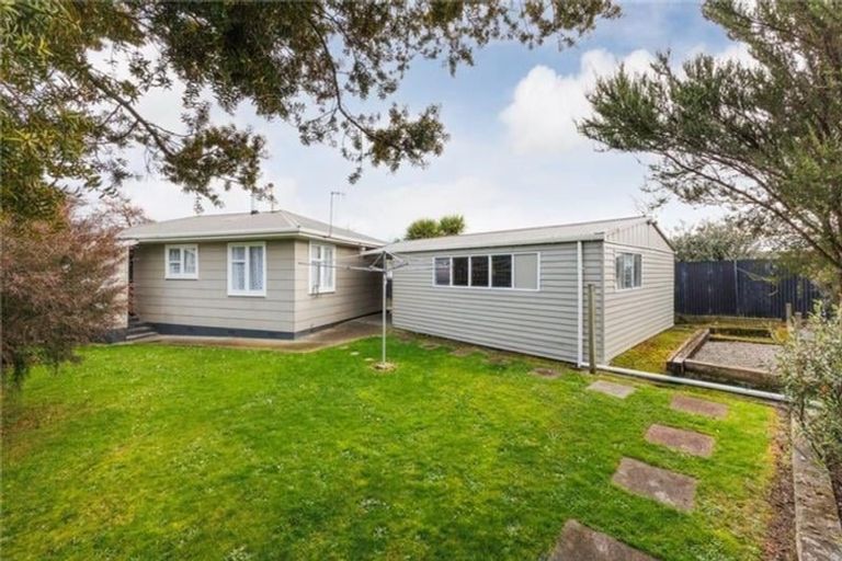 Photo of property in 63 Anakiwa Street, Kelvin Grove, Palmerston North, 4414