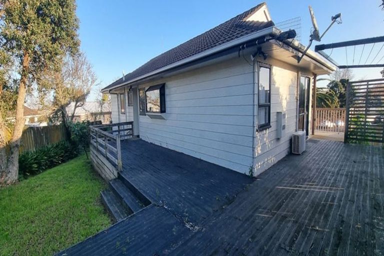 Photo of property in 22 James Walter Place, Mount Wellington, Auckland, 1060