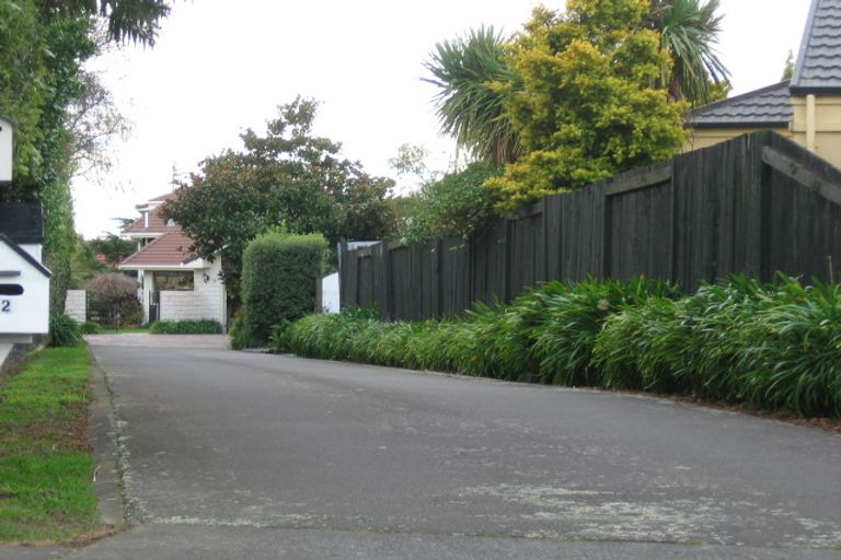 Photo of property in 70 Clifton Terrace, Fitzherbert, Palmerston North, 4410