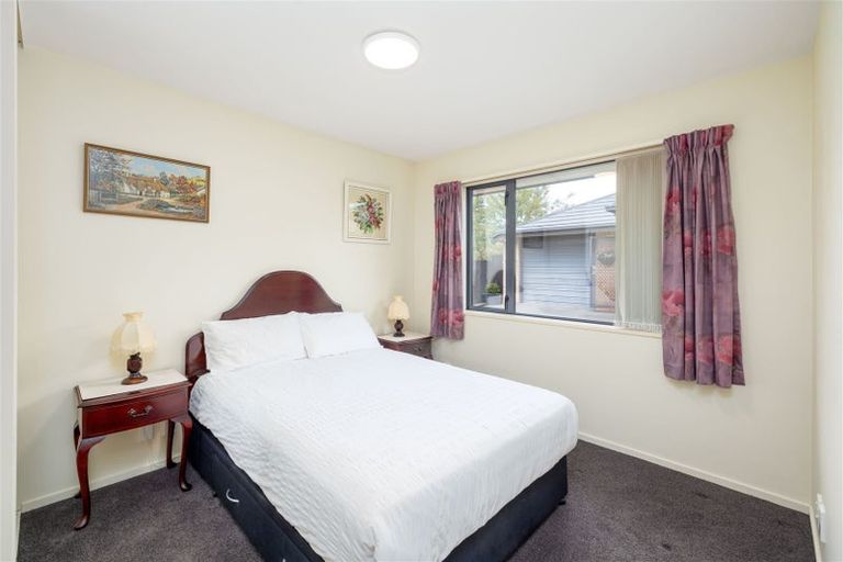 Photo of property in 3/123 Sawyers Arms Road, Northcote, Christchurch, 8052
