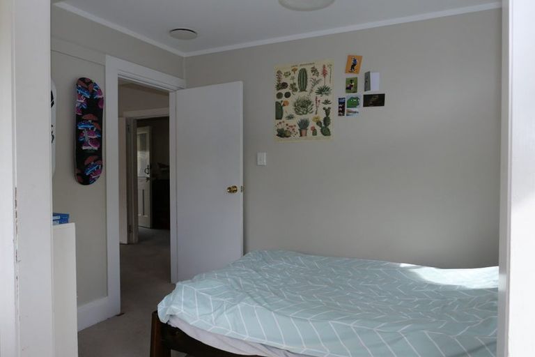 Photo of property in 339 Karori Road, Karori, Wellington, 6012