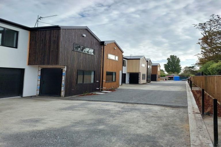 Photo of property in 3/28 Deloraine Street, Somerfield, Christchurch, 8024