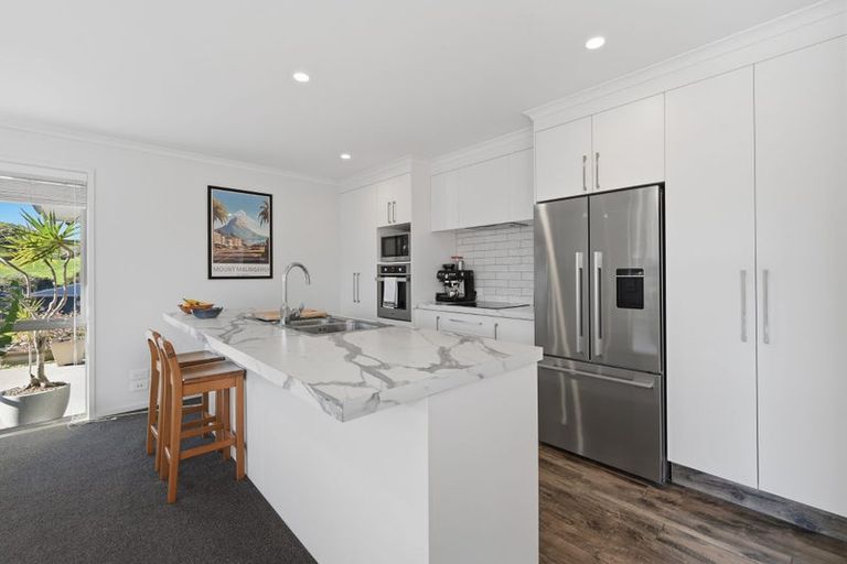 Photo of property in 5 Hayward Place, Ohauiti, Tauranga, 3112