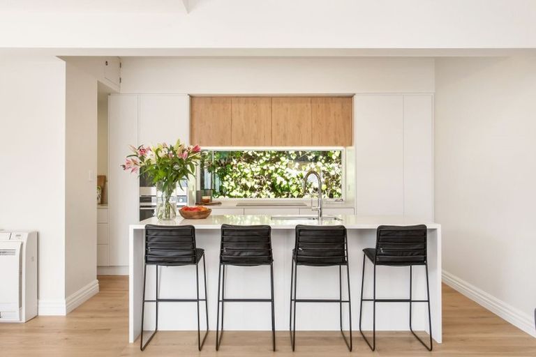 Photo of property in 386 Papanui Road, Strowan, Christchurch, 8052