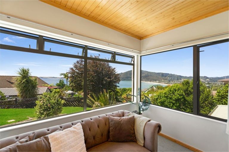 Photo of property in 221 Paku Drive, Tairua, 3508