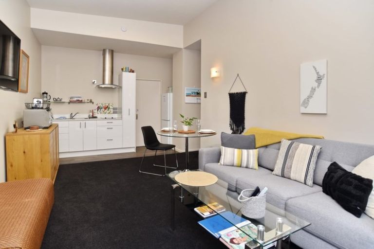 Photo of property in 11 Plynlimon Road, Fendalton, Christchurch, 8052