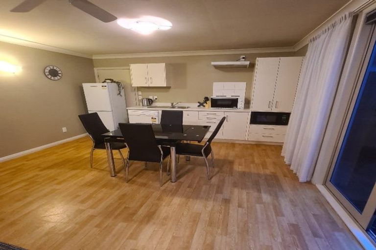 Photo of property in 3 The Esplanade, Huntington, Hamilton, 3210