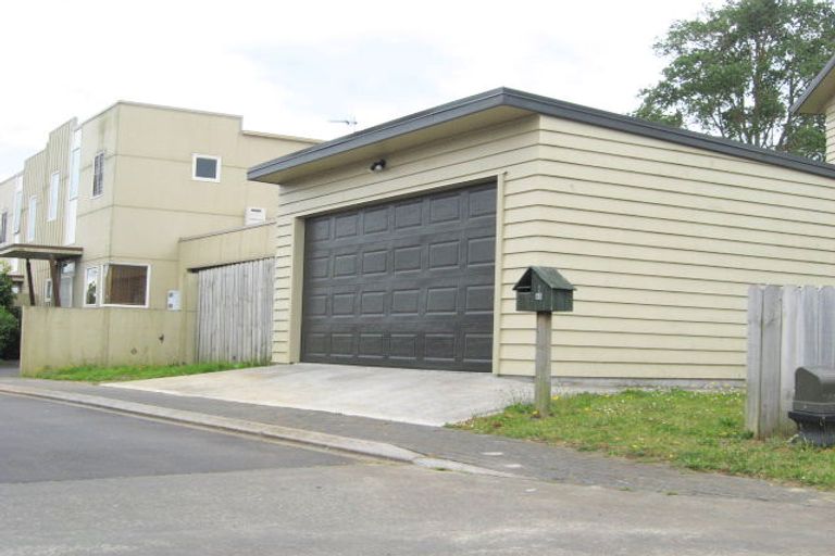 Photo of property in 31/45 Secoia Crescent, Mangere, Auckland, 2022