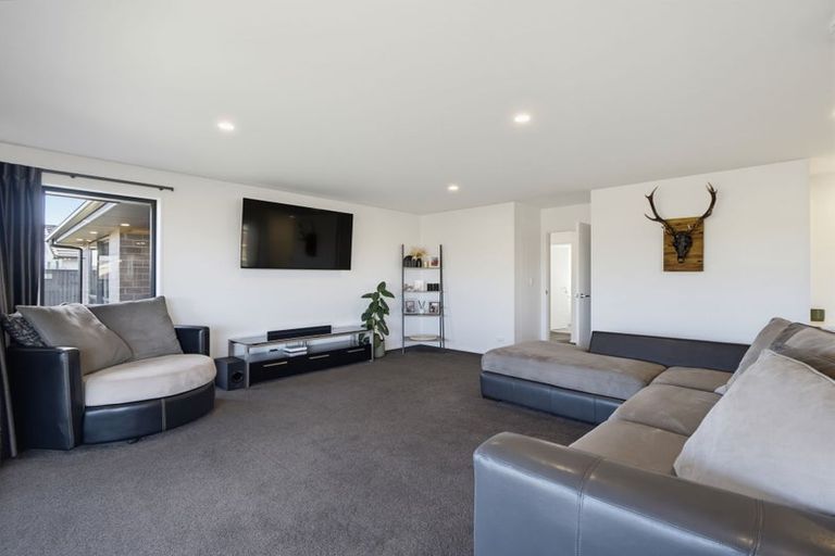 Photo of property in 87 Beachvale Drive, Kaiapoi, 7630