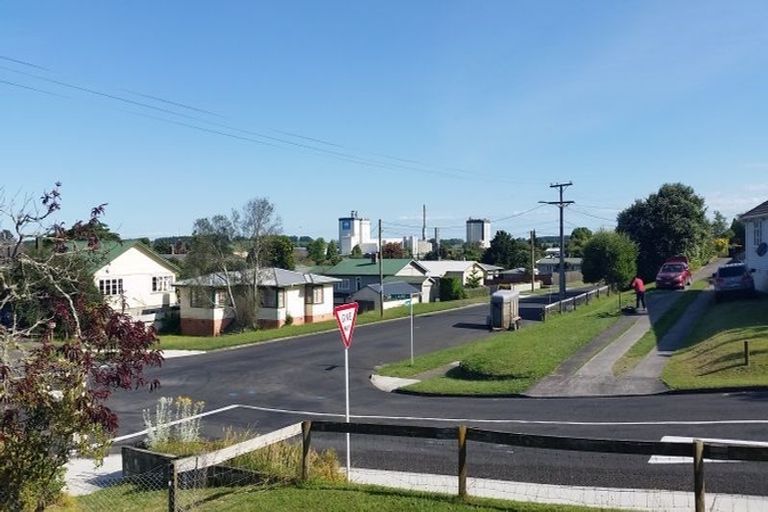 Photo of property in 137 Collins Avenue, Te Awamutu, 3800