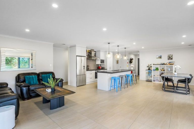 Photo of property in 2 Pams Way, Pokeno, 2471