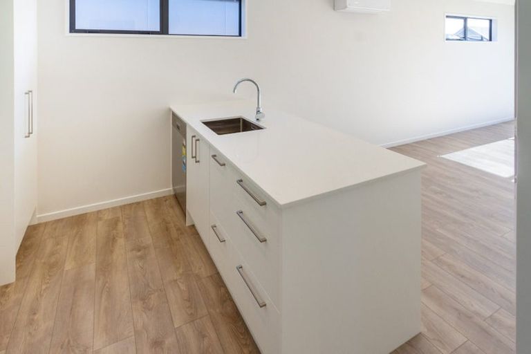 Photo of property in 8a Eastman Drive, Halswell, 8025