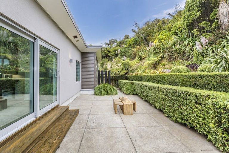 Photo of property in 24 Mewburn Rise, Karori, Wellington, 6012
