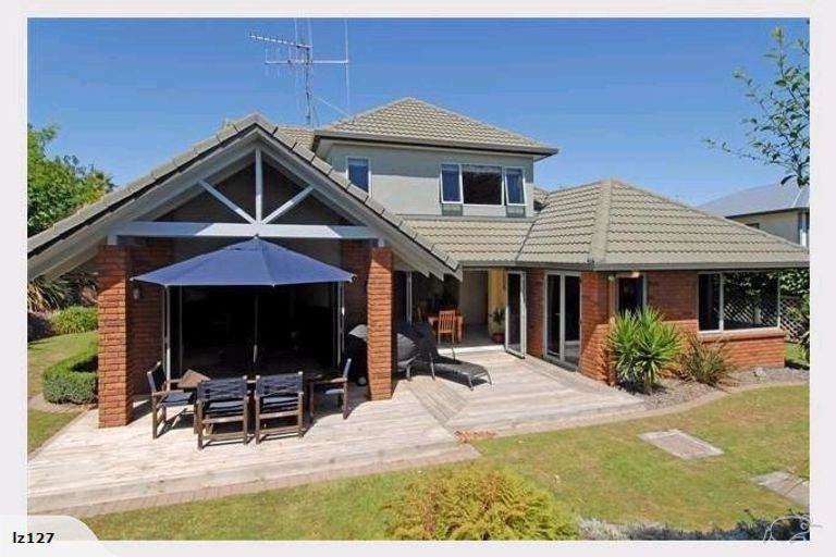 Photo of property in 11 Dallinger Street, St Andrews, Hamilton, 3200