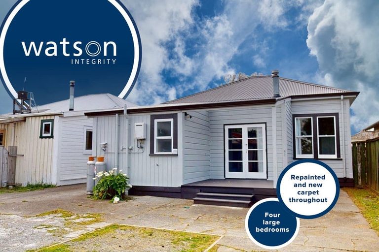Photo of property in 74 Cook Street, Palmerston North, 4410