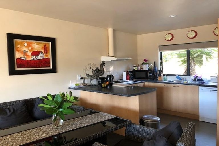 Photo of property in 1/548 Albany Highway, Albany, Auckland, 0632