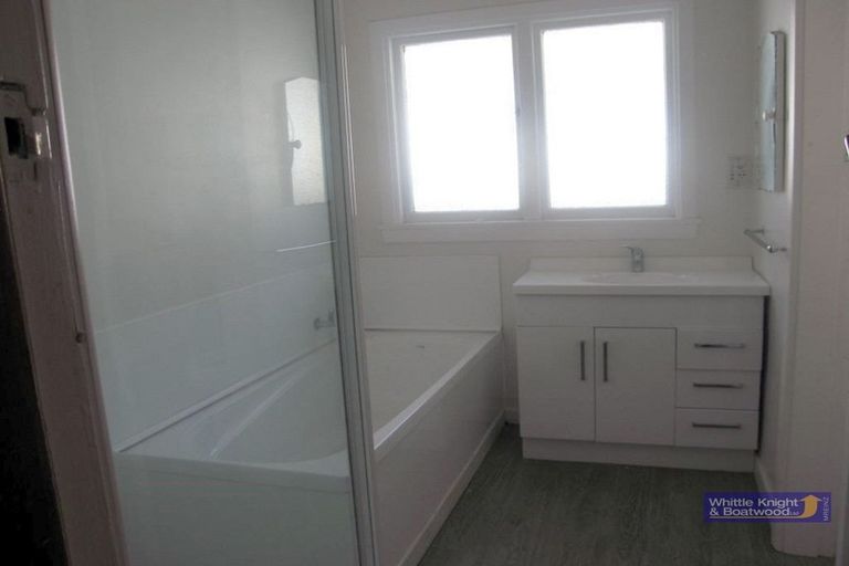 Photo of property in 5 Girvan Street, Fendalton, Christchurch, 8041