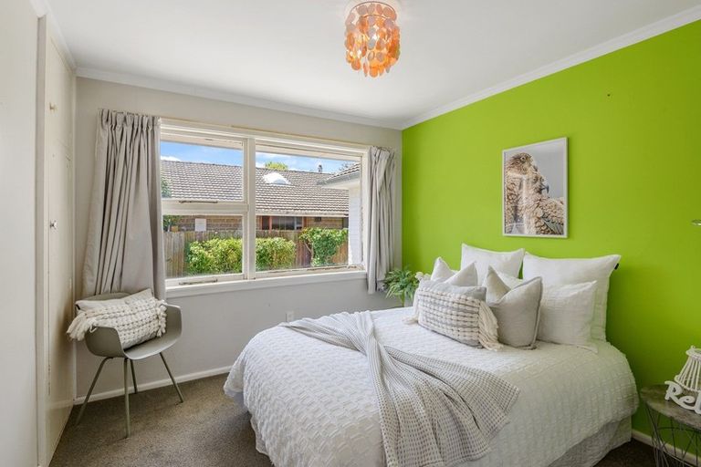 Photo of property in 28 Teesdale Street, Burnside, Christchurch, 8053