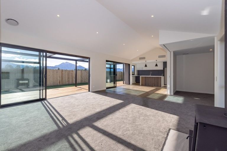 Photo of property in 26 Pounamu Avenue, Albert Town, Wanaka, 9305
