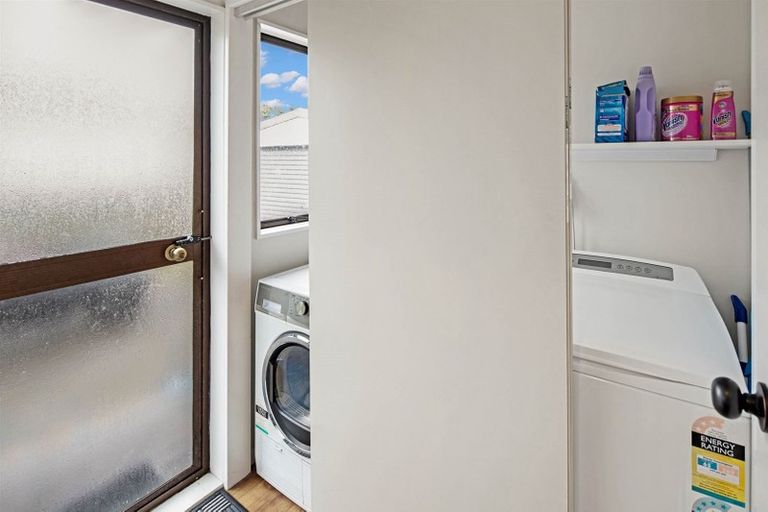 Photo of property in 3 Mayaro Crescent, Grenada Village, Wellington, 6037