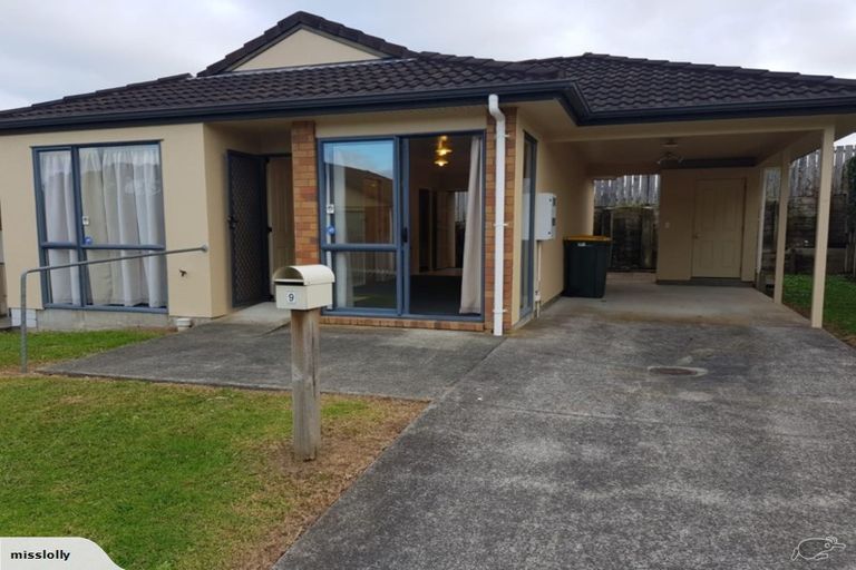 Photo of property in Carwyn Place, 9/352a Swanson Road, Ranui, Auckland, 0612