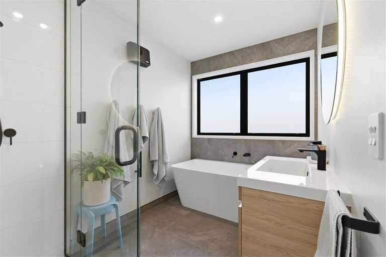 Photo of property in 54 Les Wakefield Road, Mapua, 7005