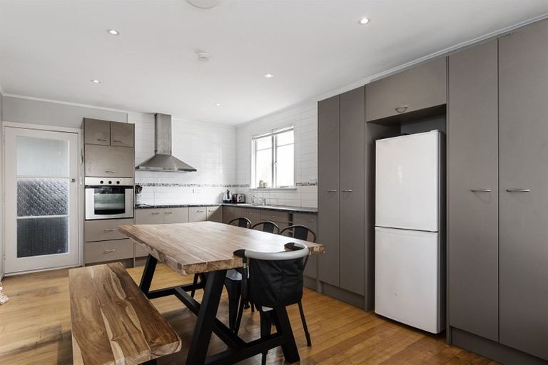 Photo of property in 215a Range Road, Papamoa Beach, Papamoa, 3118