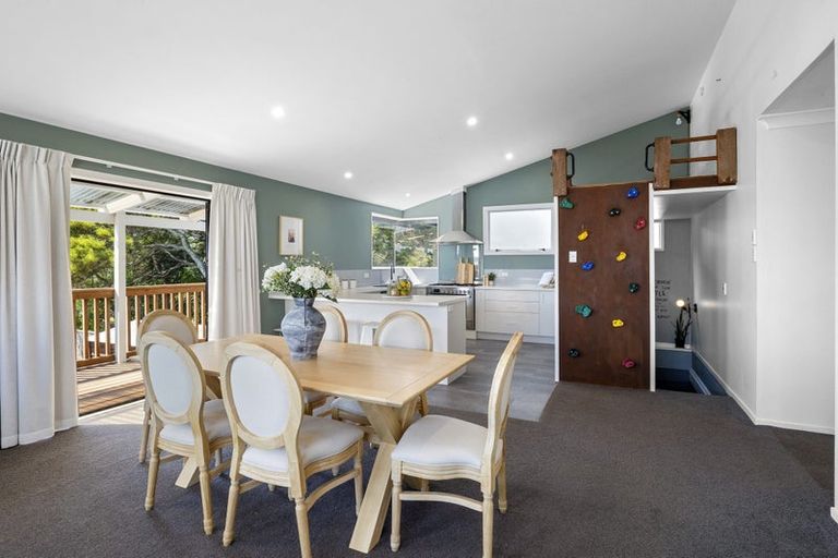 Photo of property in 28 Norwich Avenue, Spotswood, New Plymouth, 4310