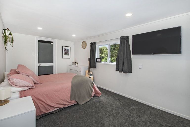 Photo of property in 5 Memorial Drive, Parahaki, Whangarei, 0112