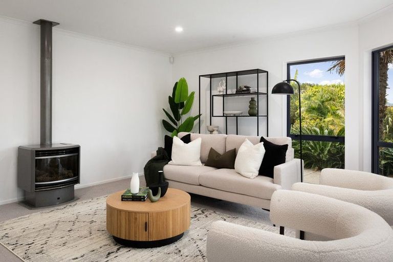 Photo of property in 11 Crawford Drive, Thames, 3500