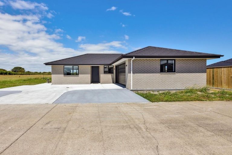 Photo of property in 34 County Drive, Hawera, 4610