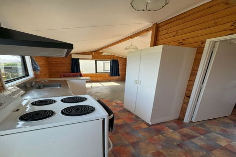 Photo of property in 5 Wroughton Crescent, Otara, Auckland, 2023