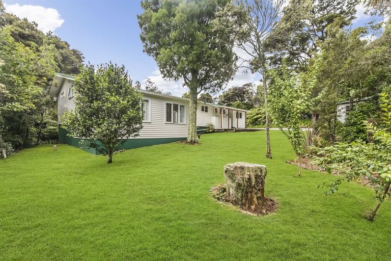 Photo of property in 1/24 Albany Highway, Greenhithe, Auckland, 0632