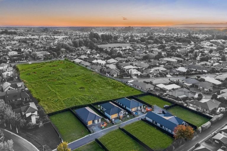 Photo of property in 1 Rusbatch Lane, Belfast, Christchurch, 8051