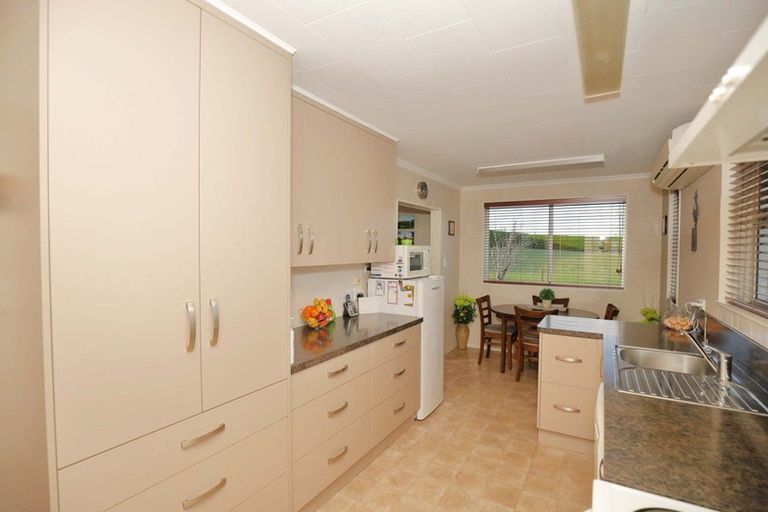 Photo of property in 220 North Makarewa Grove Bush Road, Makarewa, Invercargill, 9876