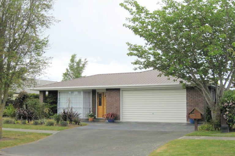 Photo of property in 20 Chartwell Close, Rangiora, 7400