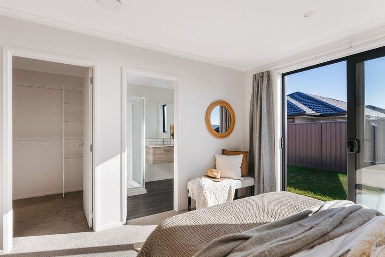 Photo of property in 88 Tabraham Crescent, Pyes Pa, Tauranga, 3112