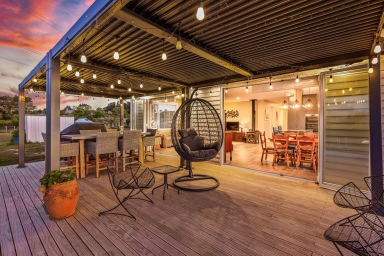 Photo of property in 34 Brookvale Lane, Taupaki, 0782