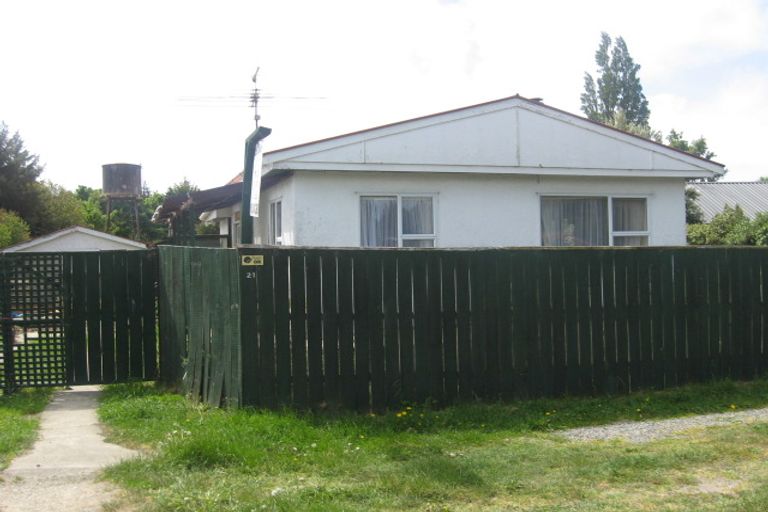 Photo of property in 17 Mill Road, Leithfield, 7481