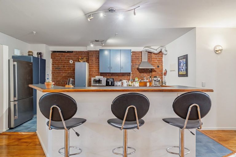 Photo of property in Bond Store Apartments, 8h Egmont Street, Te Aro, Wellington, 6011