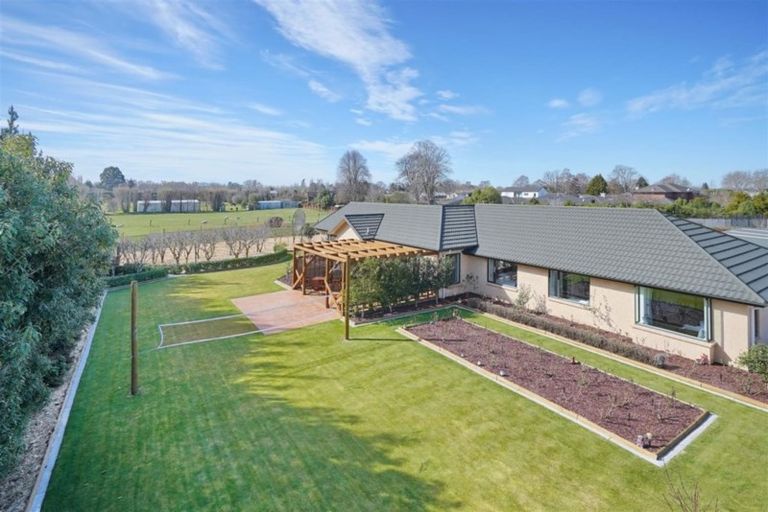 Photo of property in 3 Meadowcroft Lane, Harewood, Christchurch, 8051