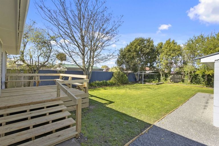 Photo of property in 38 Daniels Road, Redwood, Christchurch, 8051